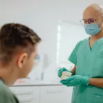 Orthodontiste : qui peut utiliser ce titre ?